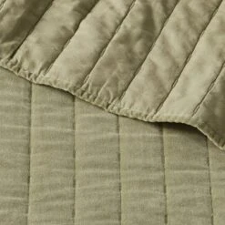 Channel Stitch Velvet Quilt - Threshold -Threshold GUEST 4a6410dc c0a1 4dec b37d a58c2833991a