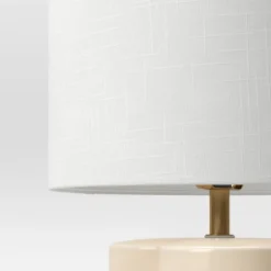 Modern Clover Table Lamp Cream - Threshold™ -Threshold GUEST 650b246e bf36 4f31 ab6a e82a3e55a402