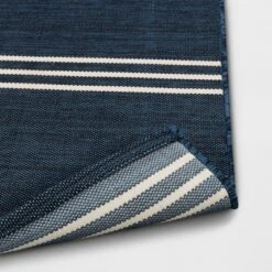 4' X 6' Outdoor Rug Stripe Navy - Threshold™ -Threshold GUEST ab19d517 23bc 45b4 8cc5 5b8a54d84e93