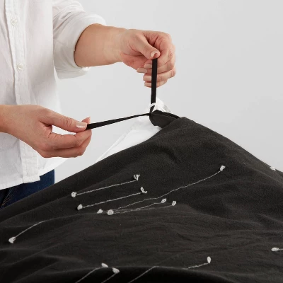 Clipped Linework Duvet Set - Threshold™ 4 Clipped Linework Duvet Set - Threshold™ - Image 4