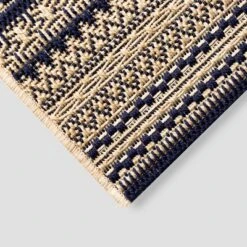 5' X 7' Lake Stripe Outdoor Rug Navy - Threshold™