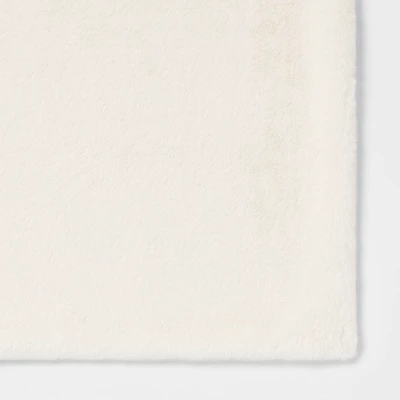 Faux Rabbit Fur Throw Blanket - Threshold™ 4 Faux Rabbit Fur Throw Blanket - Threshold™ - Image 4